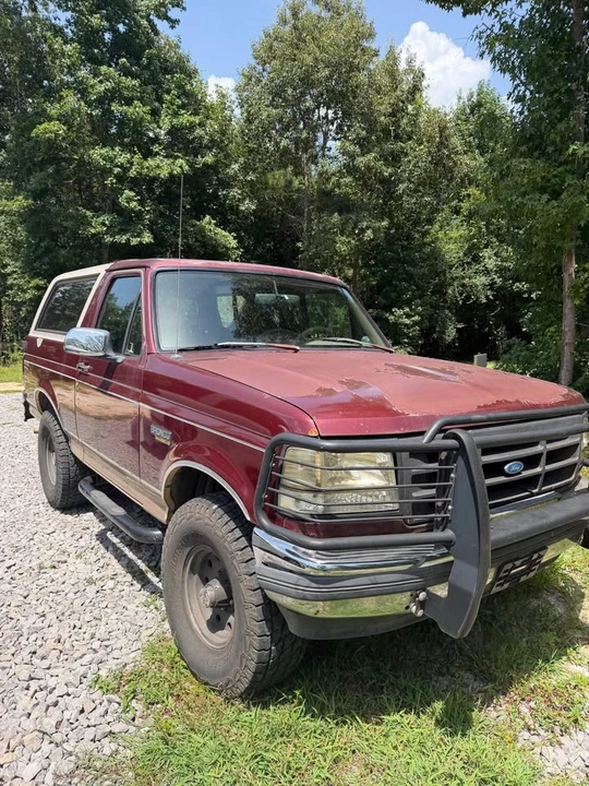 1996 Ford Bronco 5th Gen - Image 2 of 9
