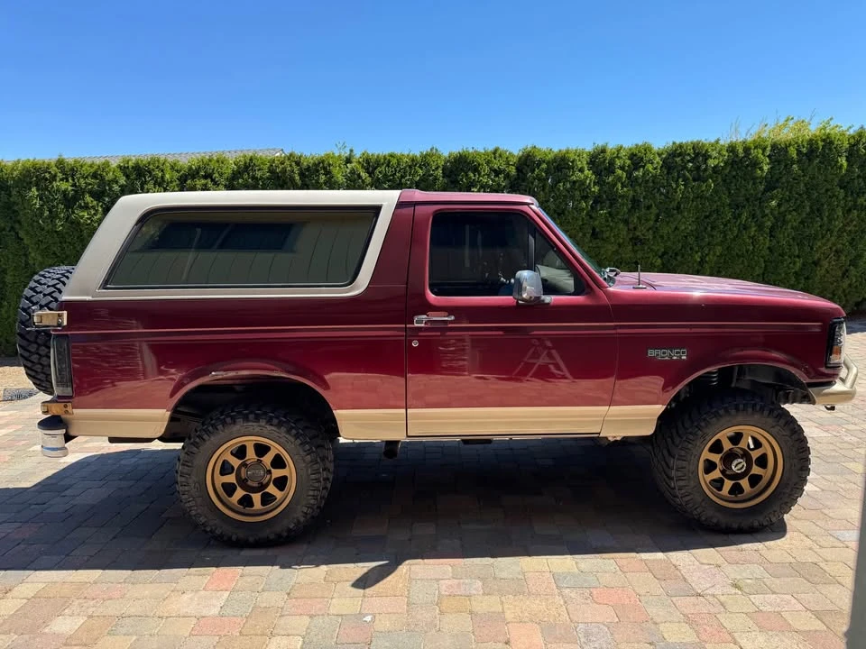 1996 Ford Bronco 5th Gen - Image 6 of 14