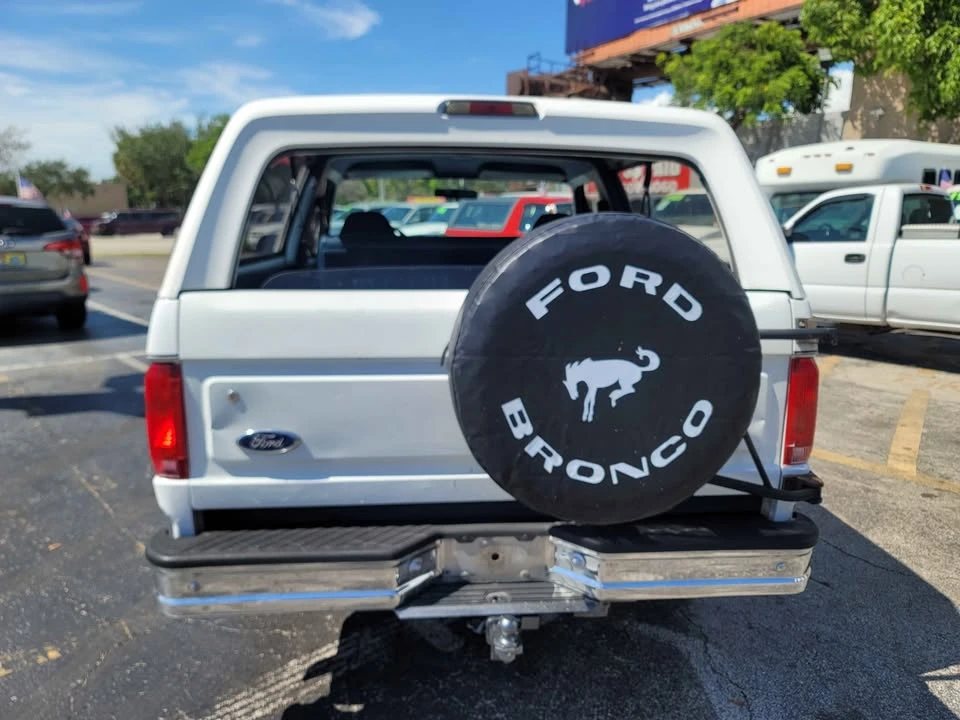 1996 Ford Bronco 5th Gen - Image 9 of 20