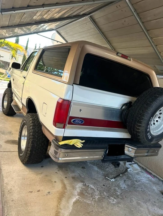 1996 Ford Bronco 5th Gen - Image 3 of 3