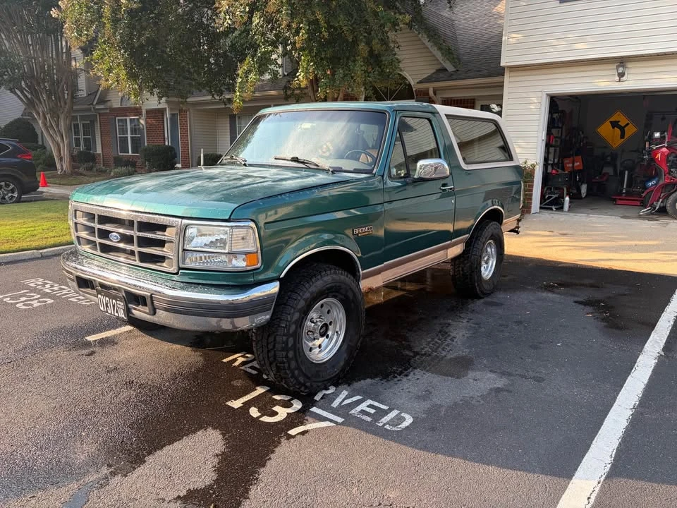 1996 Ford Bronco 5th Gen - Image 2 of 7