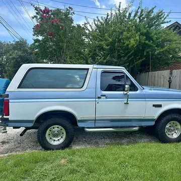 1996 Ford Bronco XLT