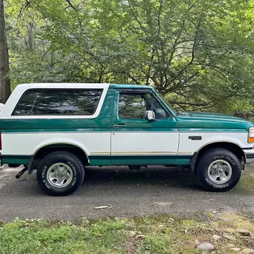 1996 Ford Bronco XLT
