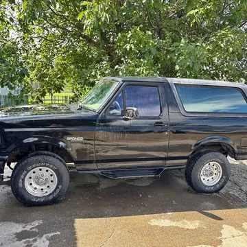 1996 Ford Bronco XLT