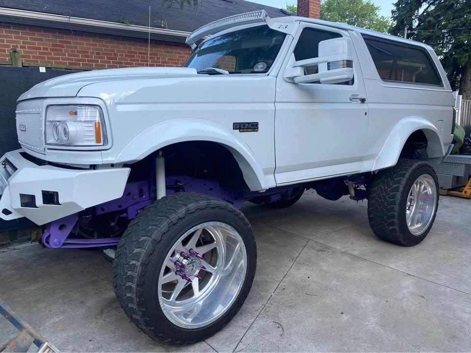 1996 Ford Bronco 5th Gen - Image 4 of 11