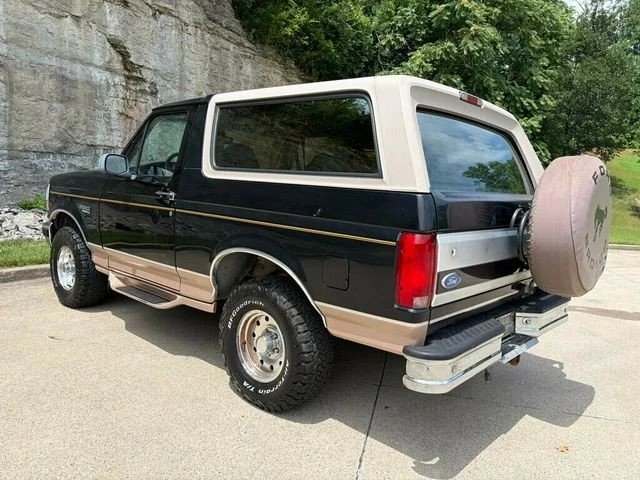 1996 Ford Bronco 5th Gen - Image 8 of 20