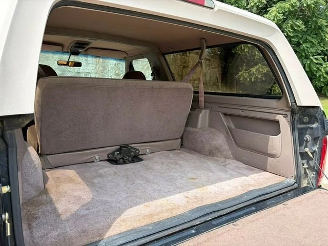 1996 Ford Bronco 5th Gen - Image 16 of 20