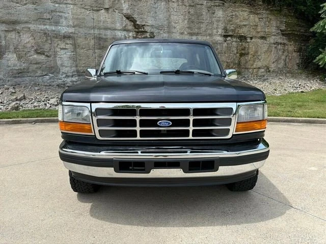 1996 Ford Bronco 5th Gen - Image 5 of 20