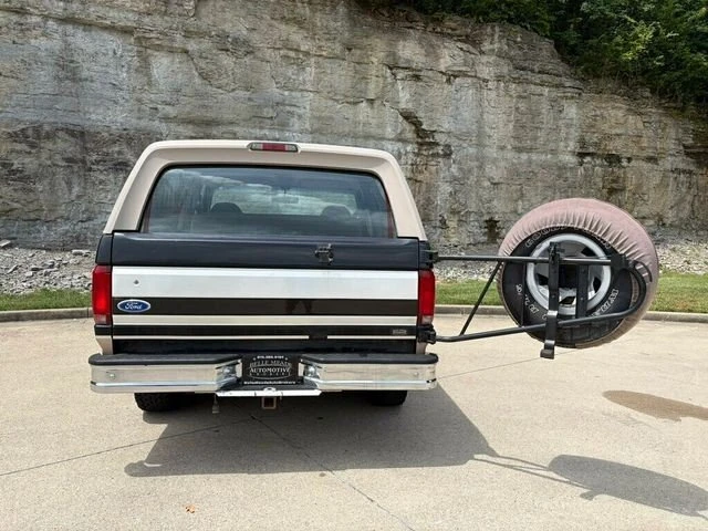 1996 Ford Bronco 5th Gen - Image 9 of 20