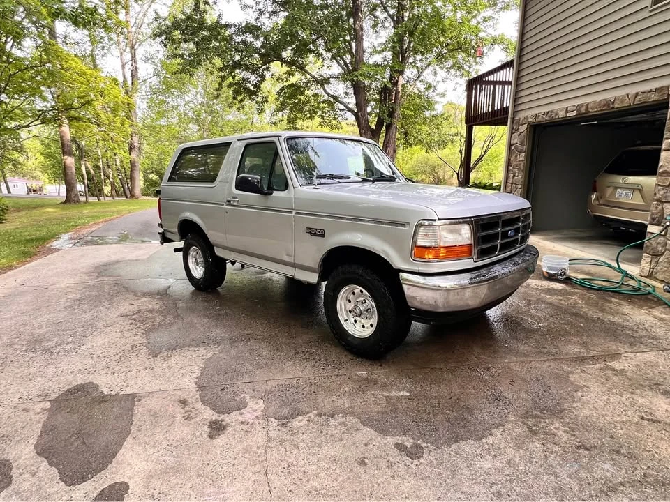 1996 Ford Bronco 5th Gen - Image 4 of 12