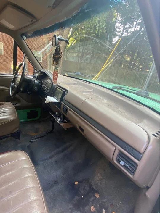 1996 Ford Bronco 5th Gen - Image 8 of 8