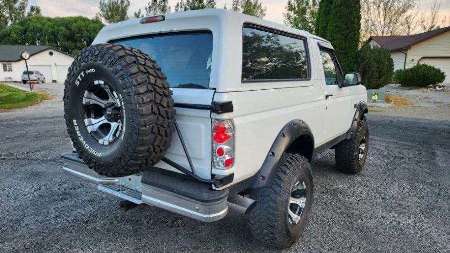 1996 Ford Bronco 5th Gen - Image 12 of 16