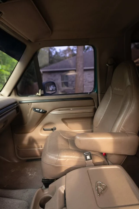1996 Ford Bronco 5th Gen - Image 9 of 13