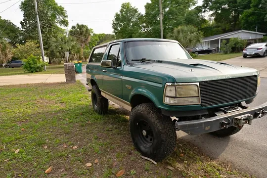 1996 Ford Bronco Sport Utility 2D