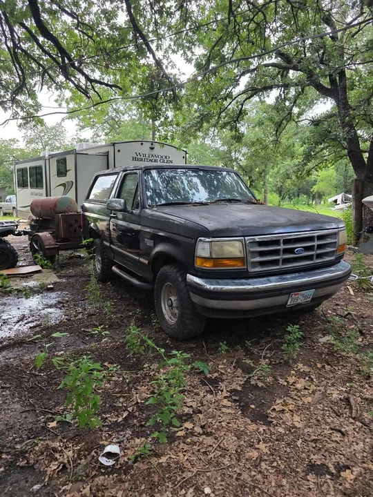 1996 Ford Bronco 5th Gen - Image 2 of 9