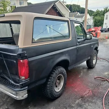 1996 Ford Bronco Sport Utility 2D