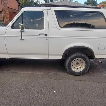 1996 Ford Bronco Sport Utility 2D