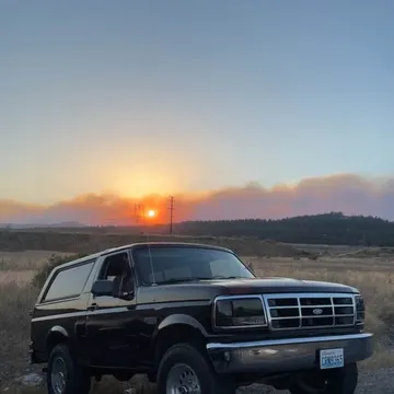 1996 Ford Bronco XL