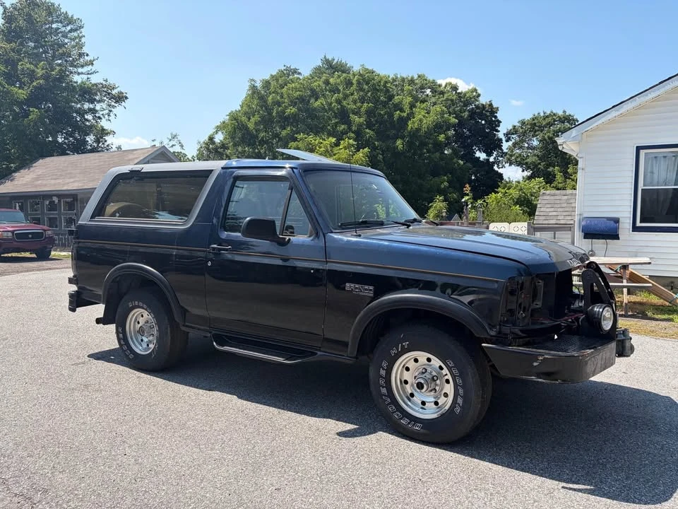 1996 Ford Bronco 5th Gen - Image 3 of 20