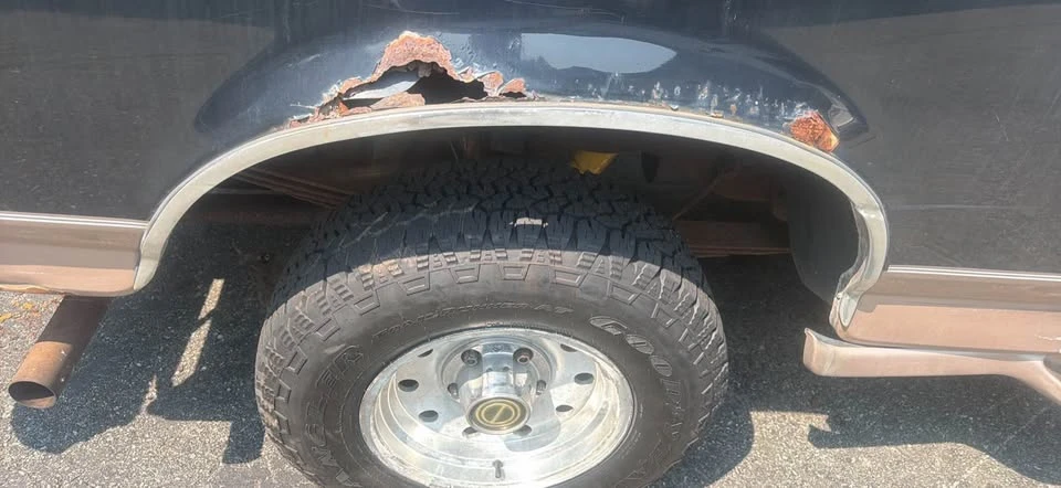 1996 Ford Bronco 5th Gen - Image 8 of 15