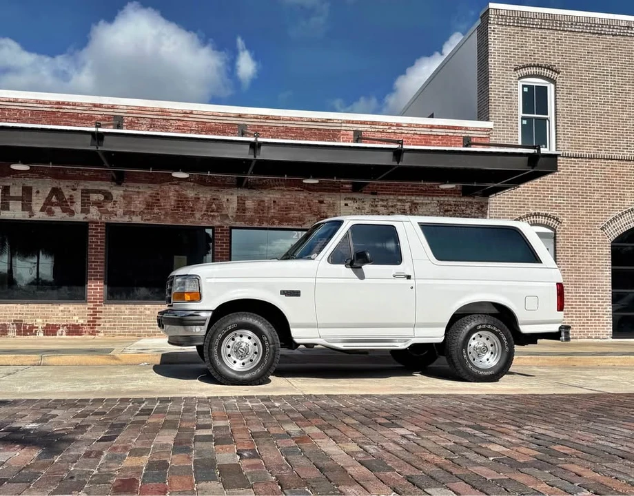 1996 Ford Bronco 5th Gen - Image 17 of 17