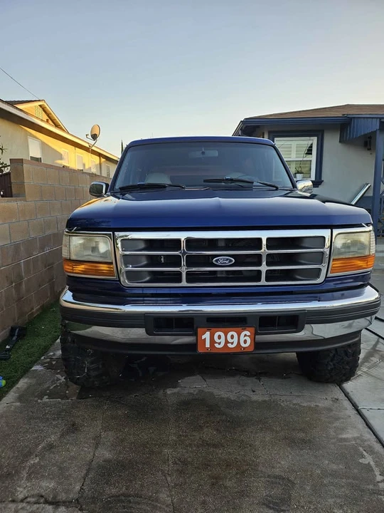 1996 Ford Bronco 5th Gen - Image 2 of 6