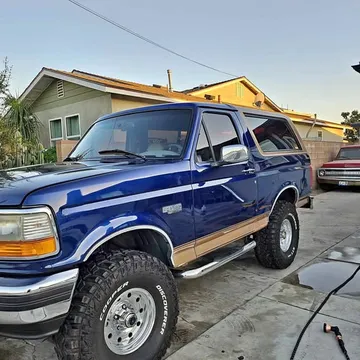 1996 Ford Bronco Sport Utility 2D