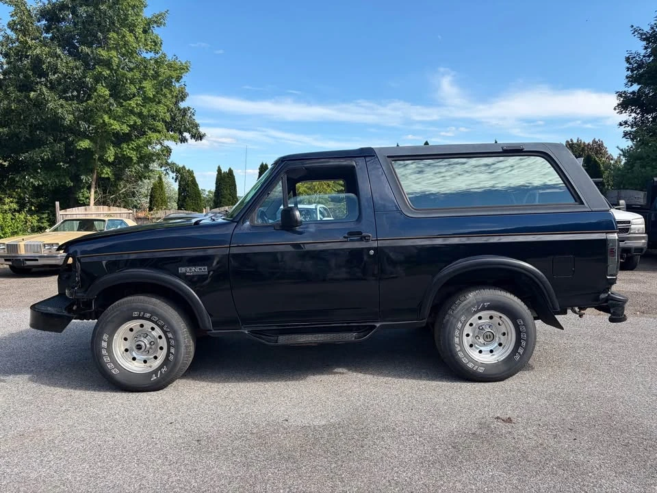 1996 Ford Bronco 5th Gen - Image 4 of 20