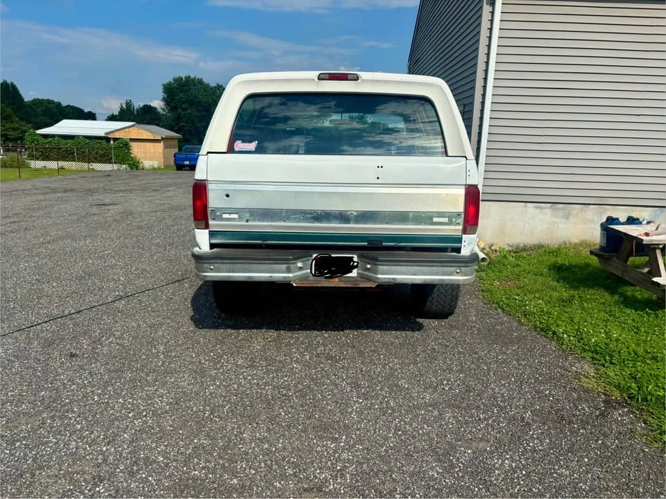 1996 Ford Bronco 5th Gen - Image 2 of 8