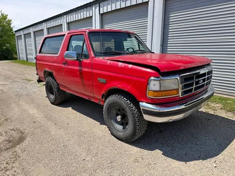 1996 Ford Bronco Sport Utility 2D