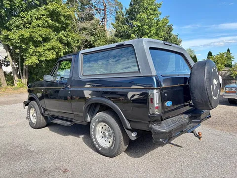 1996 Ford Bronco Sport Utility 2D