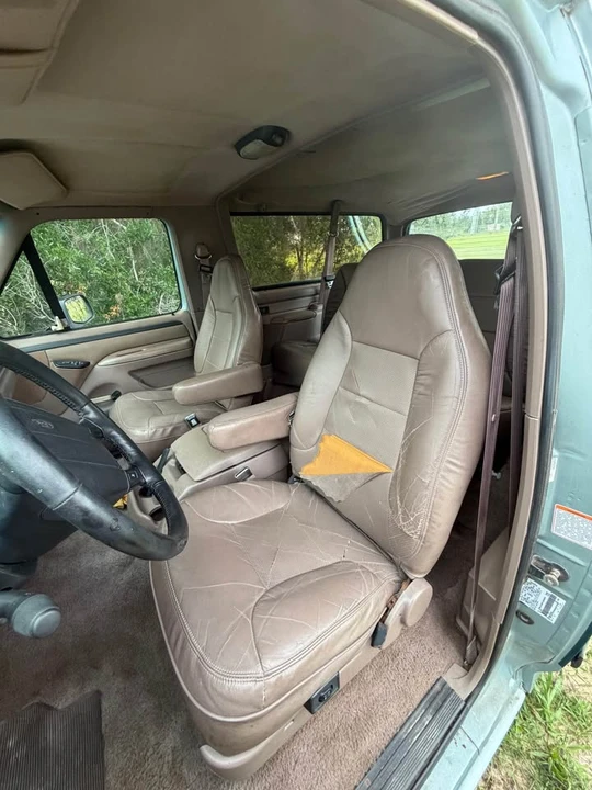 1996 Ford Bronco 5th Gen - Image 10 of 11