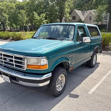 1996 Ford Bronco XLT