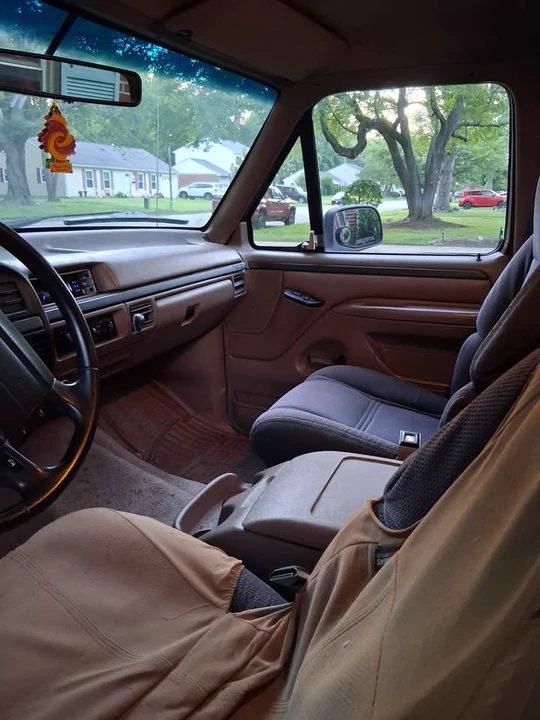 1996 Ford Bronco 5th Gen - Image 9 of 14