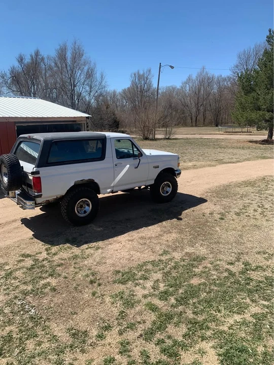 1996 Ford Bronco 5th Gen - Image 3 of 7