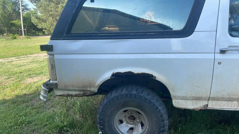 1996 Ford Bronco 5th Gen - Image 6 of 7