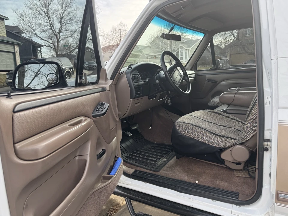 1996 Ford Bronco 5th Gen - Image 6 of 11