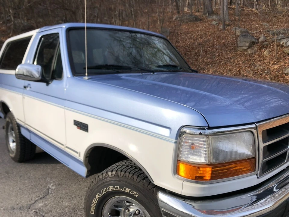 1996 Ford Bronco 5th Gen - Image 13 of 21