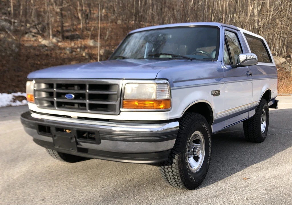 1996 Ford Bronco 5th Gen - Image 2 of 21
