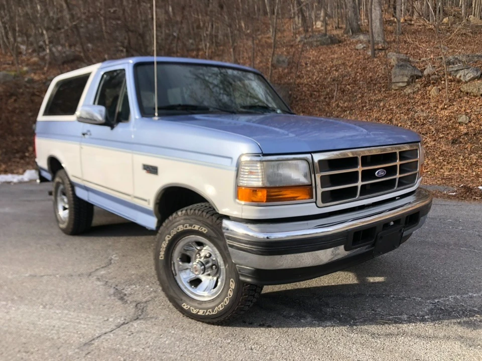 1996 Ford Bronco 5th Gen - Image 4 of 21