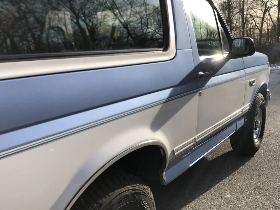 1996 Ford Bronco 5th Gen - Image 17 of 21
