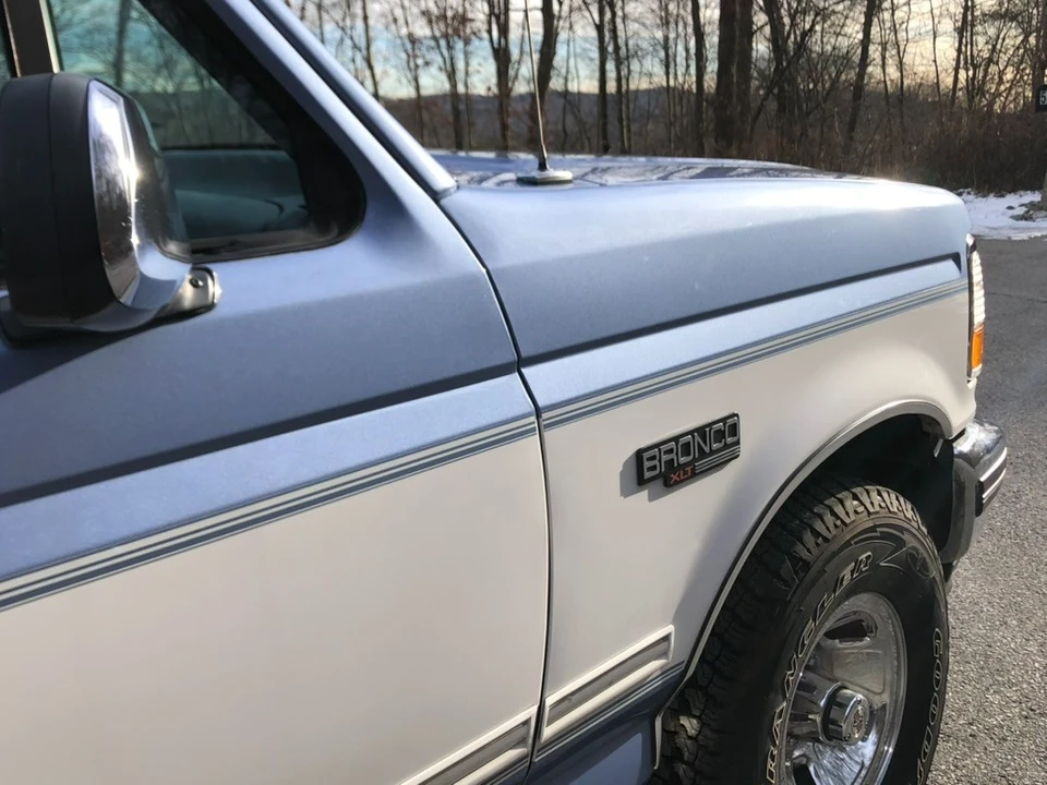 1996 Ford Bronco 5th Gen - Image 18 of 21