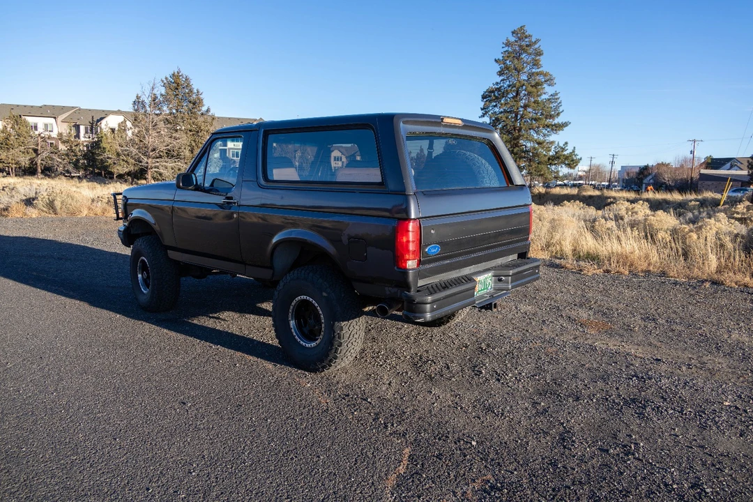 1996 Ford Bronco 5th Gen - Image 5 of 21