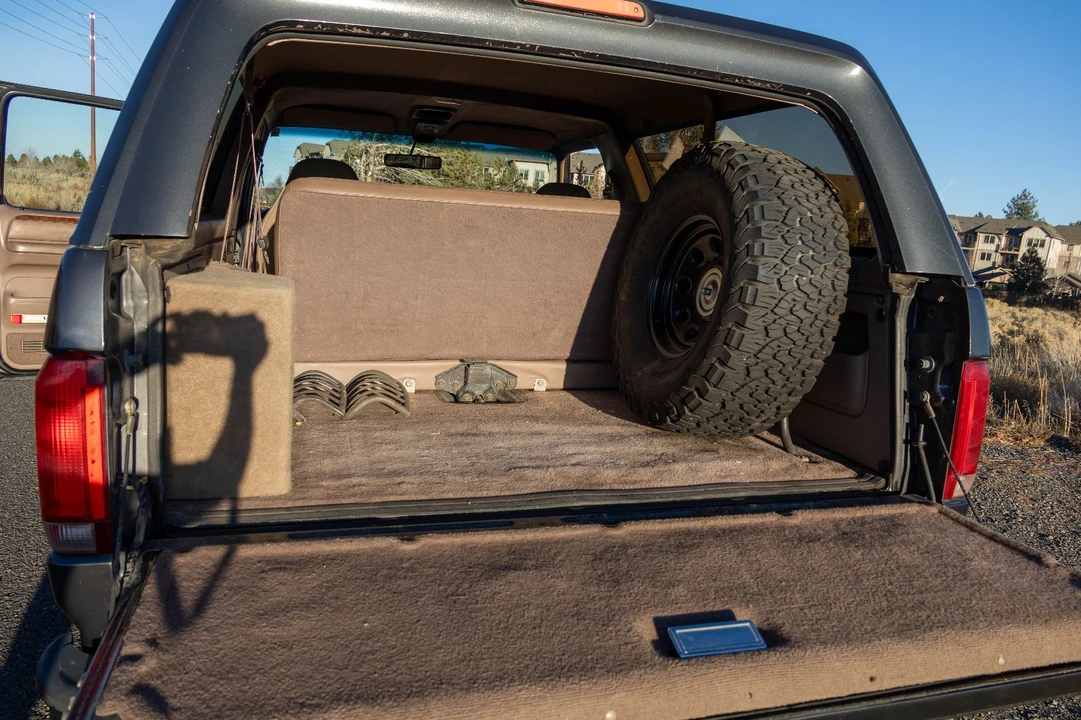 1996 Ford Bronco 5th Gen - Image 18 of 21