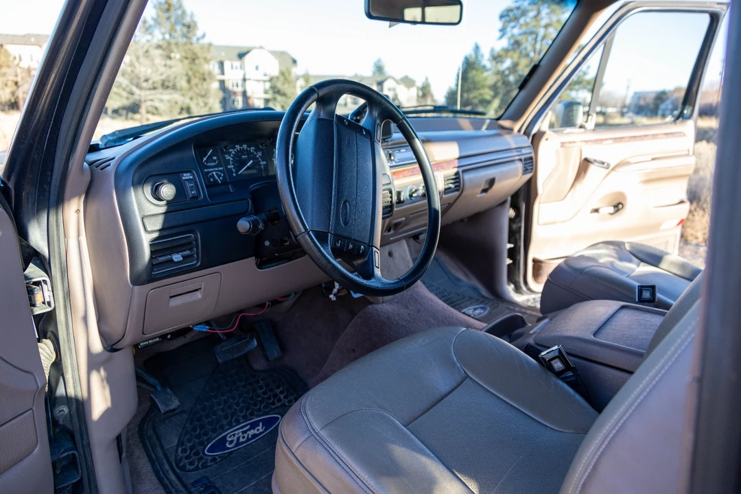 1996 Ford Bronco 5th Gen - Image 15 of 21