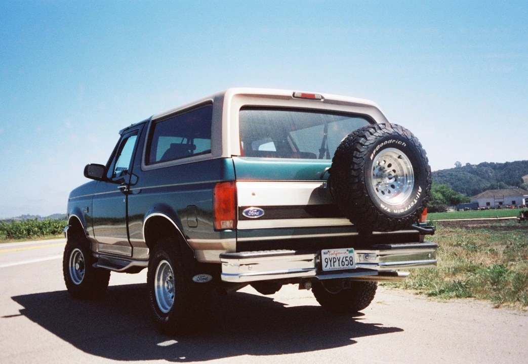 1996 Ford Bronco 5th Gen - Image 8 of 31
