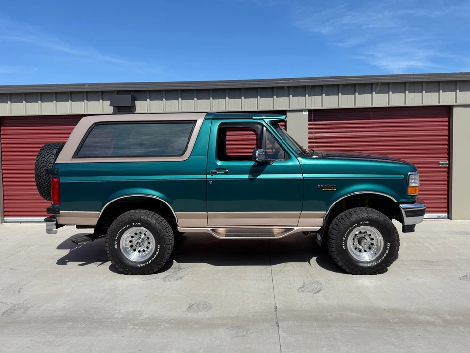 1996 Ford Bronco 5th Gen - Image 9 of 31