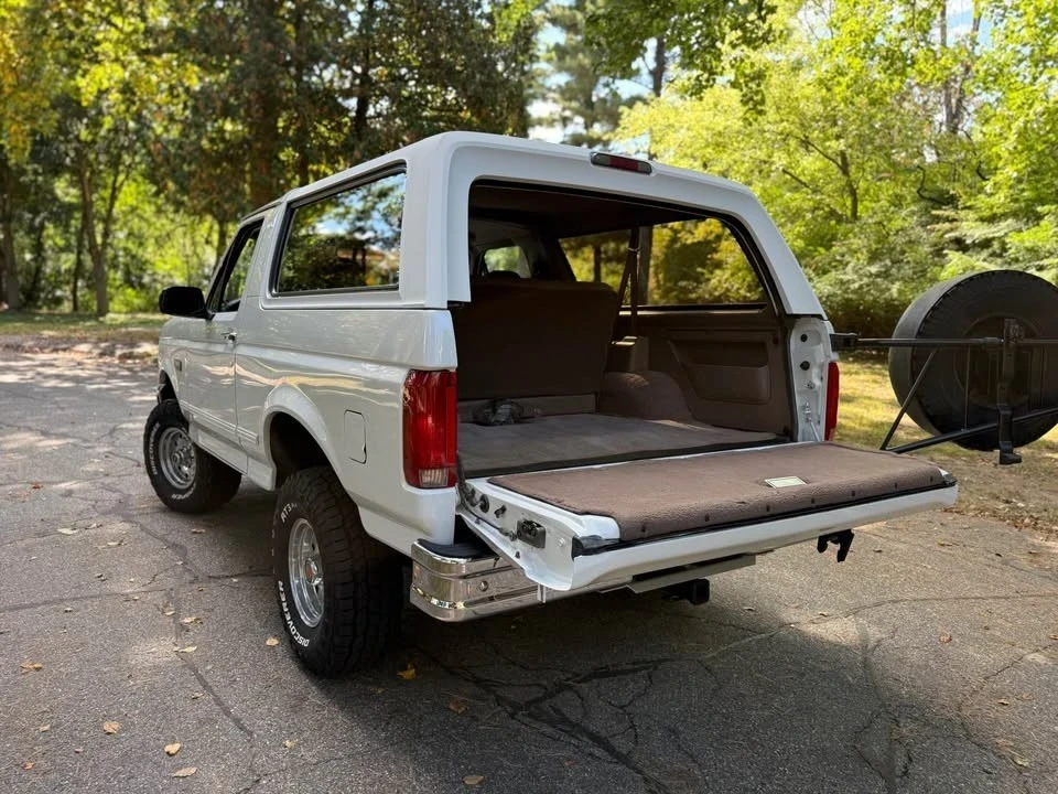 1996 Ford Bronco 5th Gen - Image 19 of 20