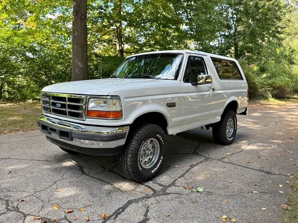 1996 Ford Bronco 5th Gen - Image 2 of 20