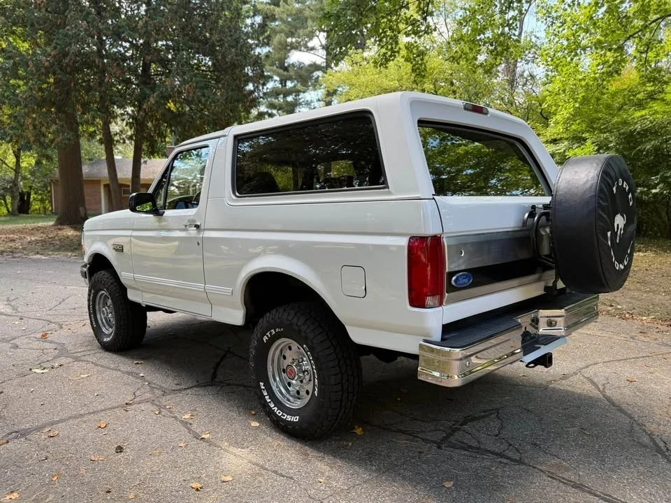 1996 Ford Bronco 5th Gen - Image 5 of 20